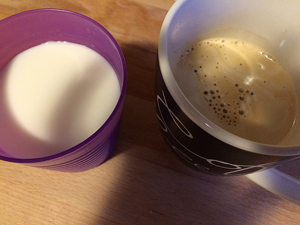Ich Brauche Eure Milch Für Meinen Kaffee Ich Brauche Eure Milch Für Meinen Kaffee